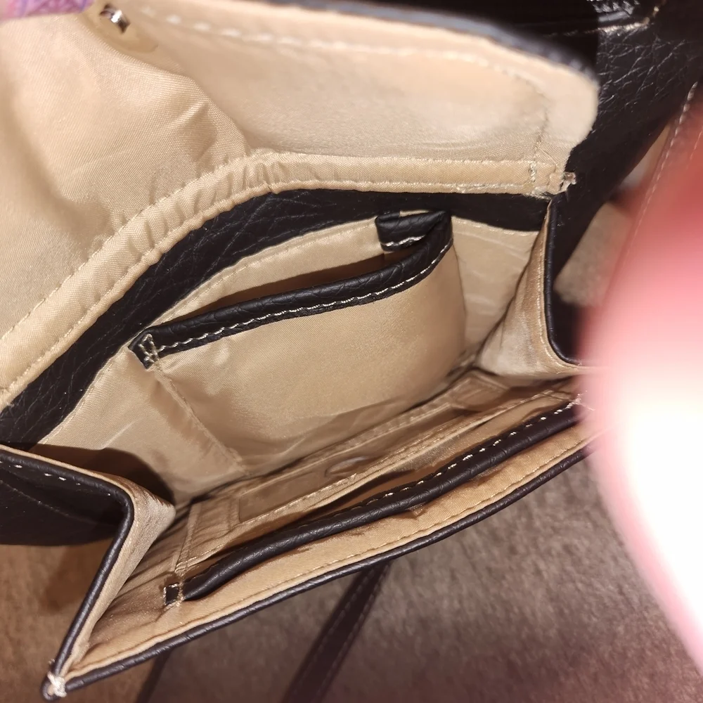 Kelly & Katie Textured Black Crossbody Bag